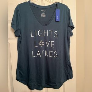 Women’s Apt 9 Hanukkah shirt new with tags size large.